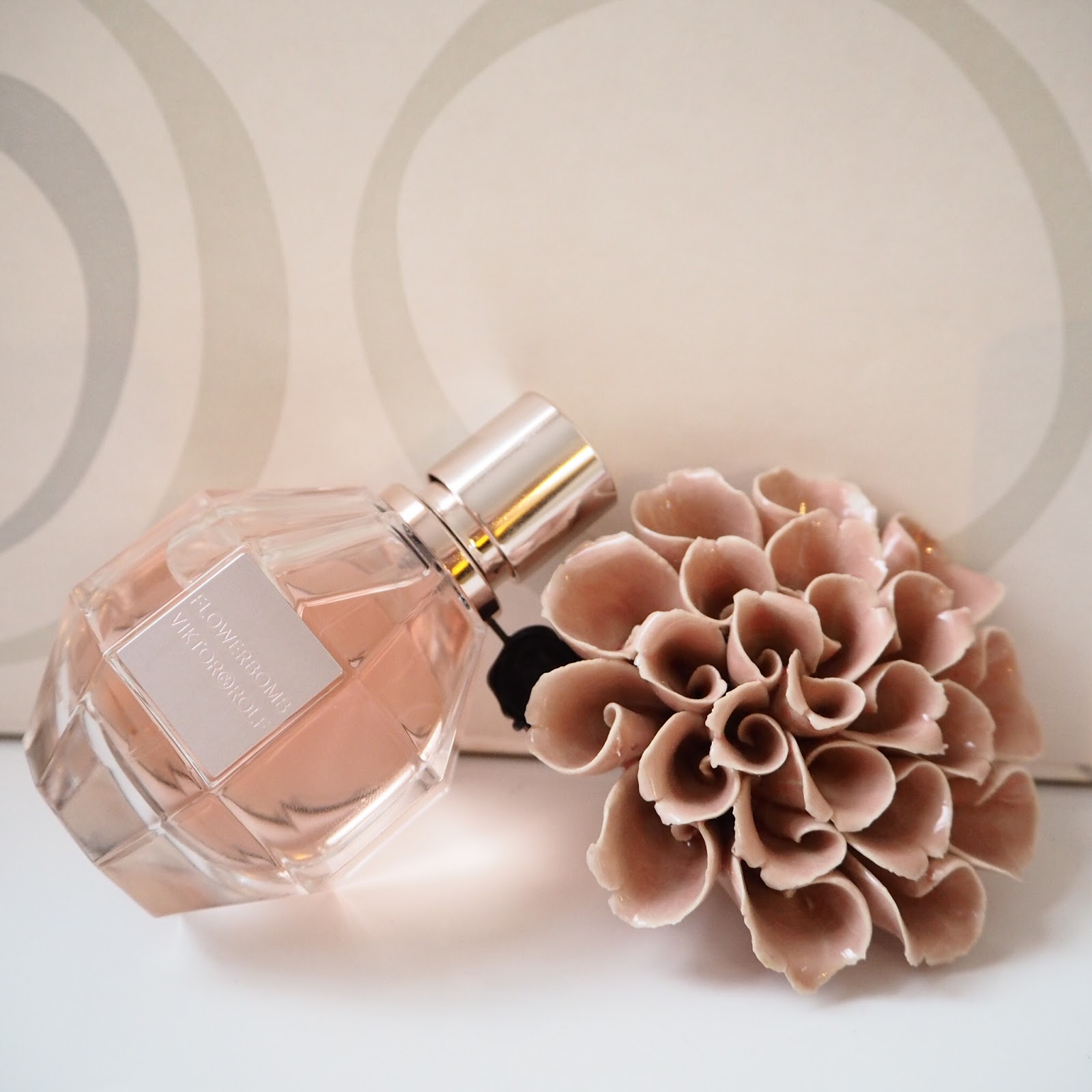 Flowerbomb Dry Body Oil by Viktor and Rolf Get Lippie