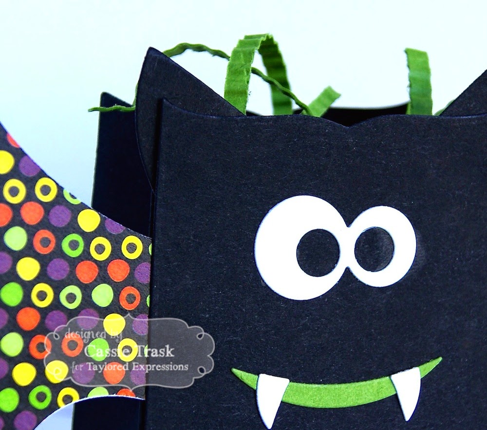 Cassie's Paper Piecings Taylored Expressions Release Day & Sack It