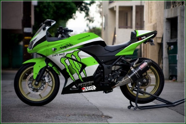 Modifikasi Warna Hijau MOnster energy - Contoh Gambar Dan Foto Konsep Desain Modifikasi Kawasaki Ninja 4 Tak 250cc Sporti Ala Moge Keren Banget Modifikasi Warna Hijau MOnster energy - Contoh Gambar Dan Foto Konsep Desain Modifikasi Kawasaki Ninja 4 Tak 250cc Sporti Ala Moge Keren Banget