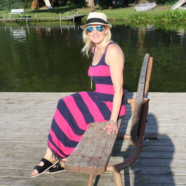 Striped maxi dress with knotted hem
