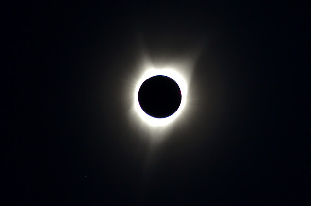 total eclipse of the sun