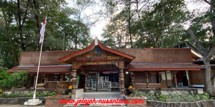 Bangunan Utama Resort Pulau Sepa - paket wisata pulau sepa resort paket wisata pulau sepa resort kepulauan seribu jakarta