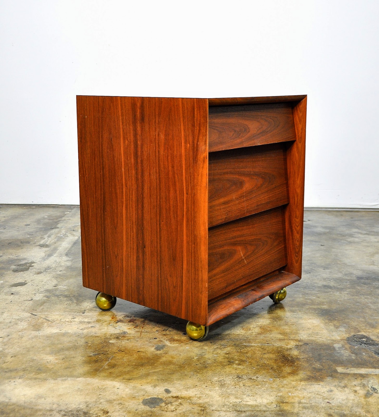 SELECT MODERN Mid Century Rolling Bar Cart, Nightstand or Side Table