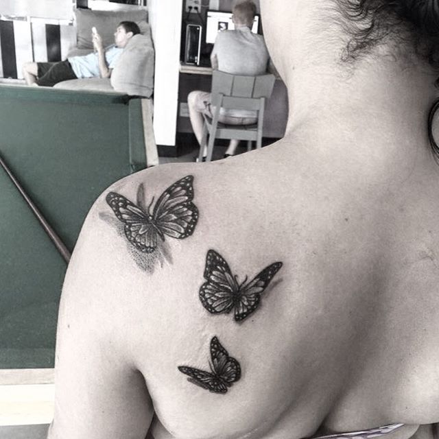 Contoh Gambar Desain Tato Kupu-Kupu Untuk Inspirasi Pria Dan Wanita Koleksi Terbaru Contoh Gambar Desain Tato Kupu-Kupu Untuk Inspirasi Pria Dan Wanita Koleksi Terbaru
