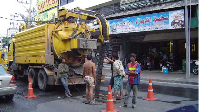 Everyday life in Pattaya spot the cute thai boy