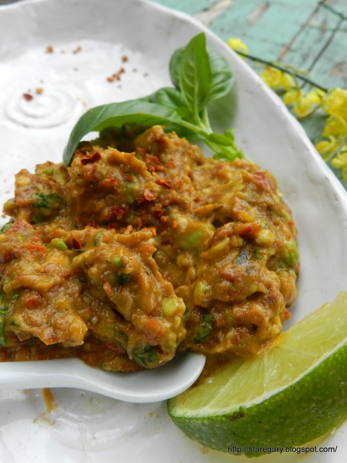 Guacamole z suszonymi pomidorami Stare Gary