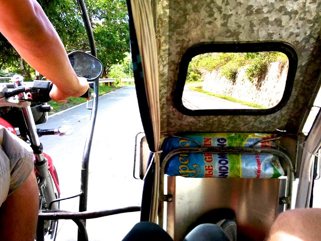 Tricylce Going to Batangas