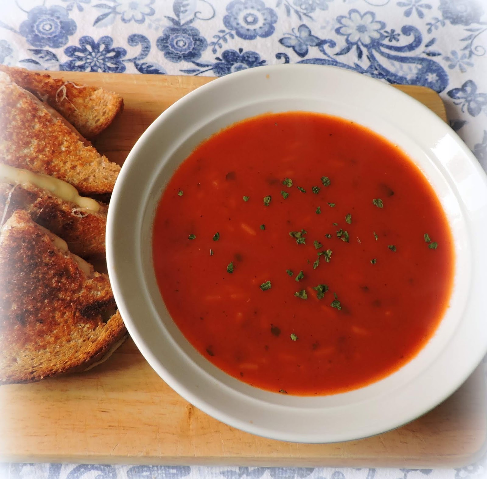 Roasted Tomato & Rice Soup | The English Kitchen