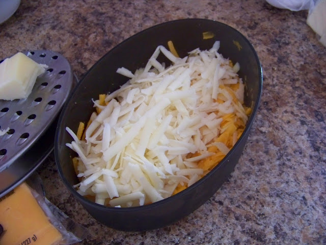 Grated Cheese, Monterey Jack and Cheddar
