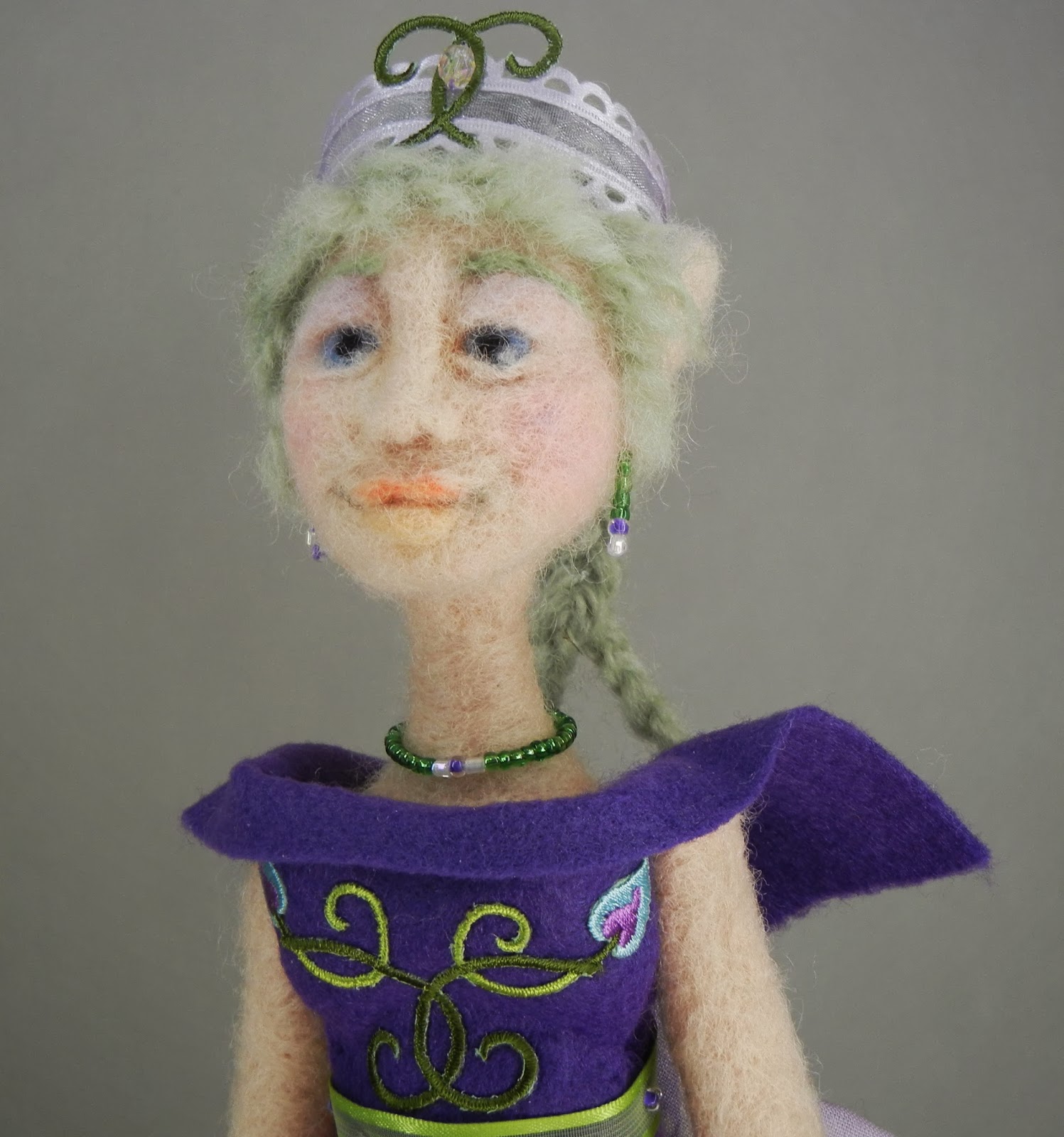 Figures & Fibers Una Fairy Queen of Truth