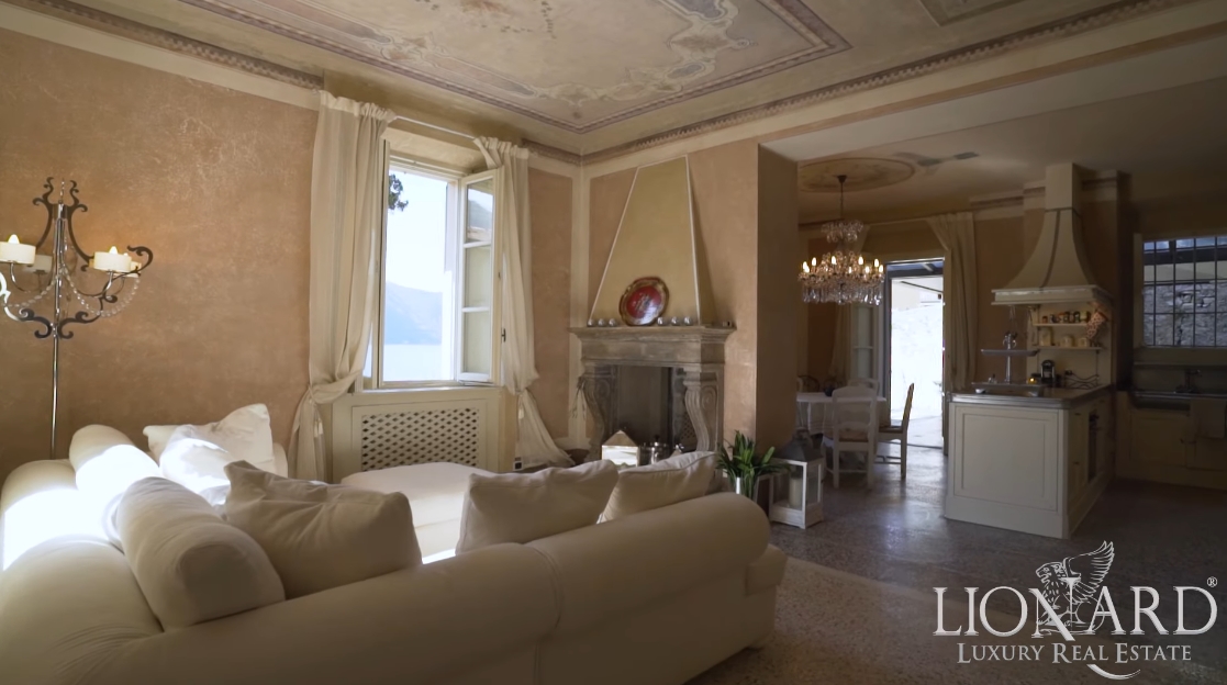 Tour Moltrasio, Italy Luxury Villa vs. 18 Interior Design Photos