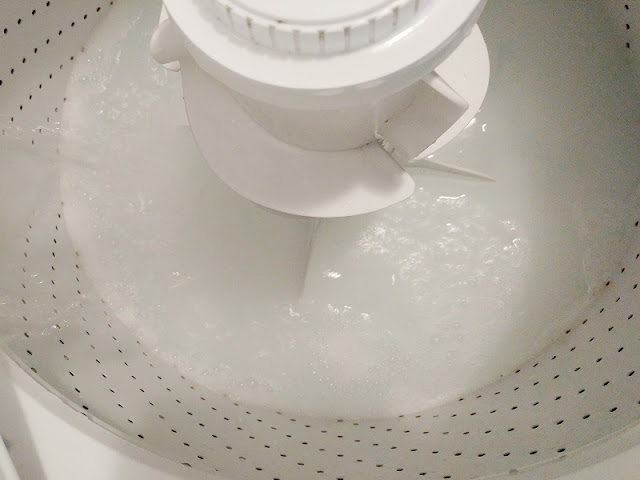 few bubbles in water from laundry enhancer