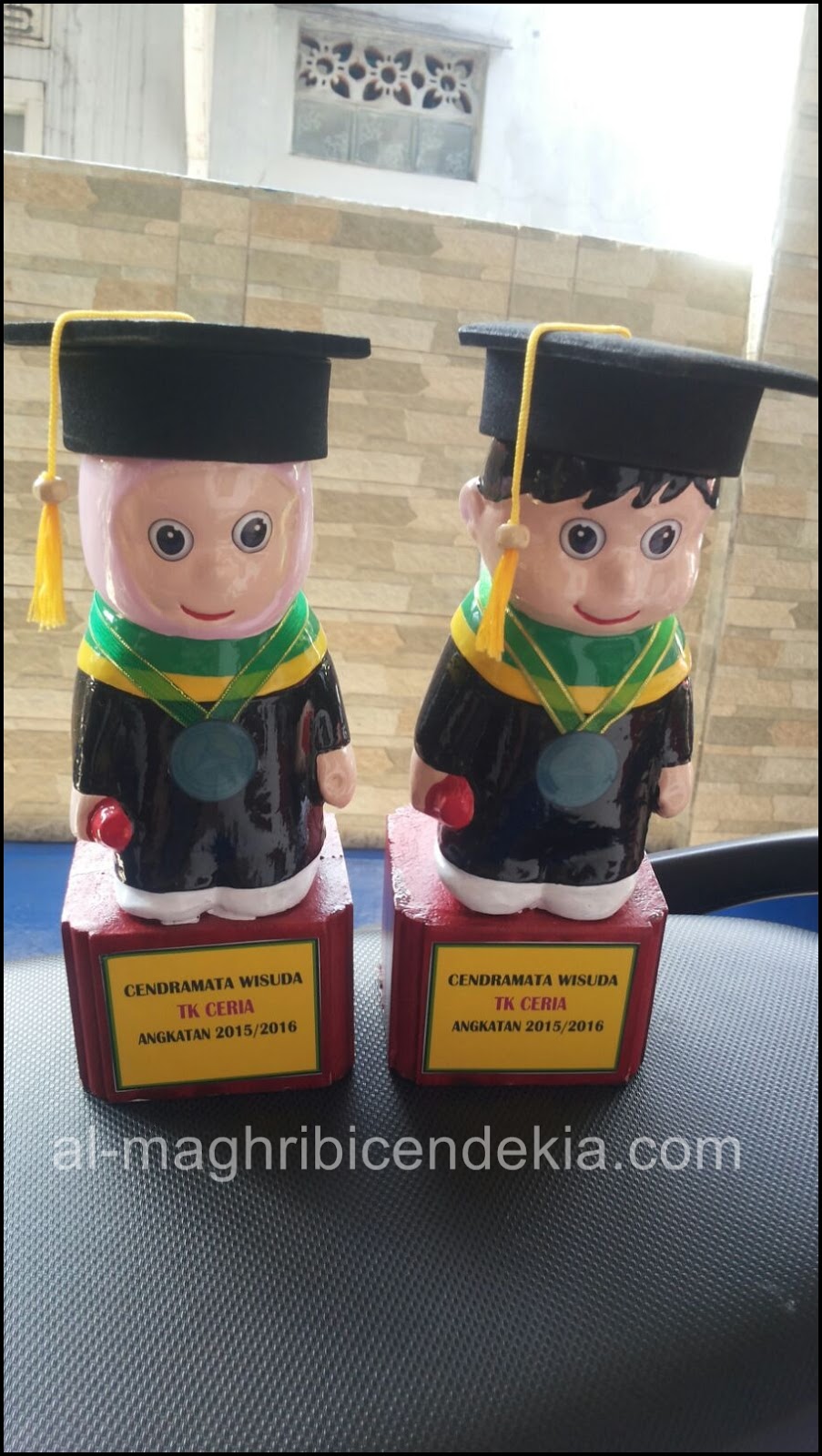 jual kado boneka wisuda mencerdaskan anak sejak usia dini jual kado boneka wisuda mencerdaskan anak sejak usia dini