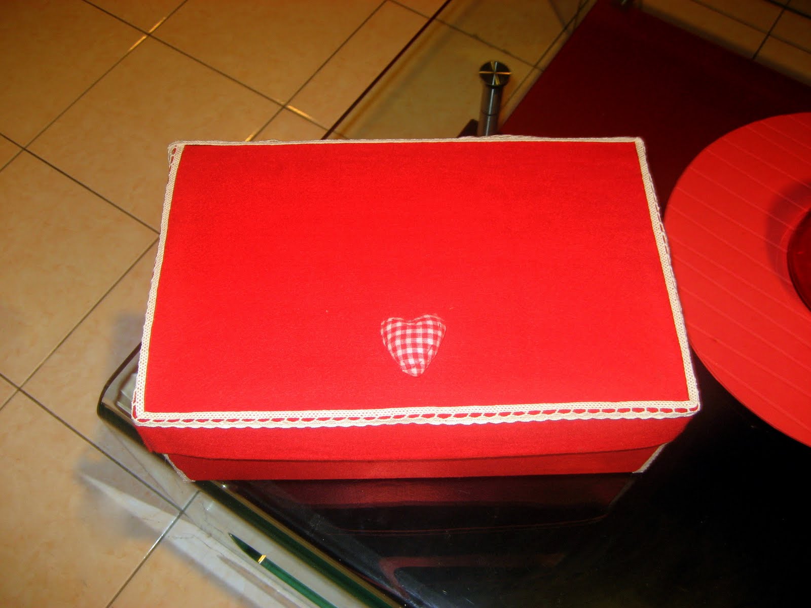 ♥ Sweet Tresa ♥¸¸.•*¨*•: #1 - Handmade Sewing Box