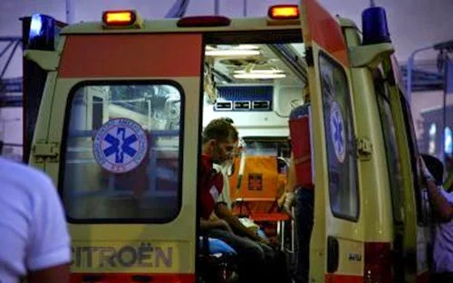 Χαλκίδα: Μηχανικός αυτοκινήτων έπεσε στο κενό από το κλιμακοστάσιο του σπιτιού του!