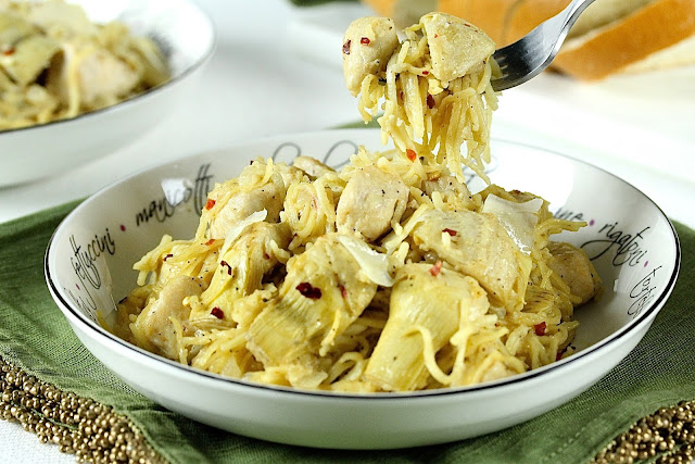 SPICY ARTICHOKE CHICKEN PASTA SPICY ARTICHOKE CHICKEN PASTA