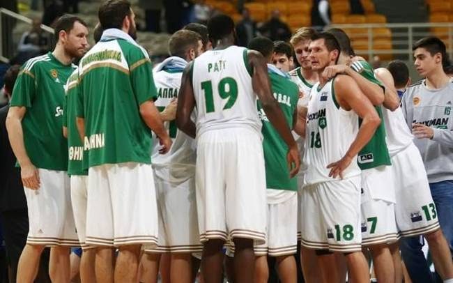 Με αυτούς θα έπαιζε