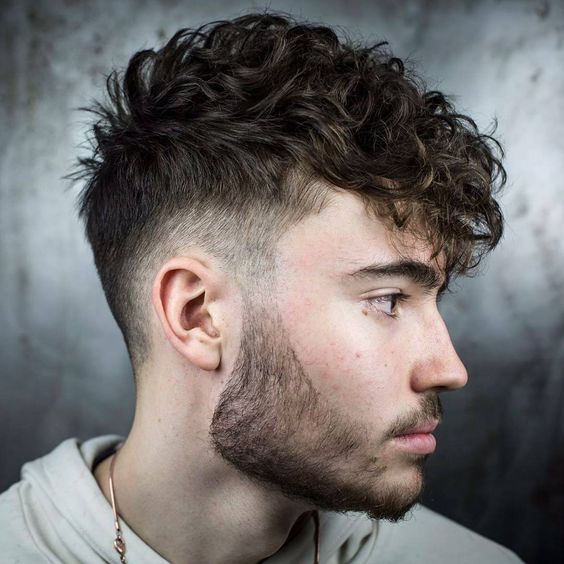 Cabelo Ondulado Masculino Grande Com Franja Cabelo Undercut Corte
