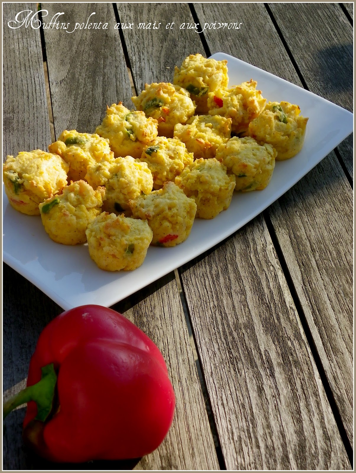 Muffins polenta au mais et aux poivrons