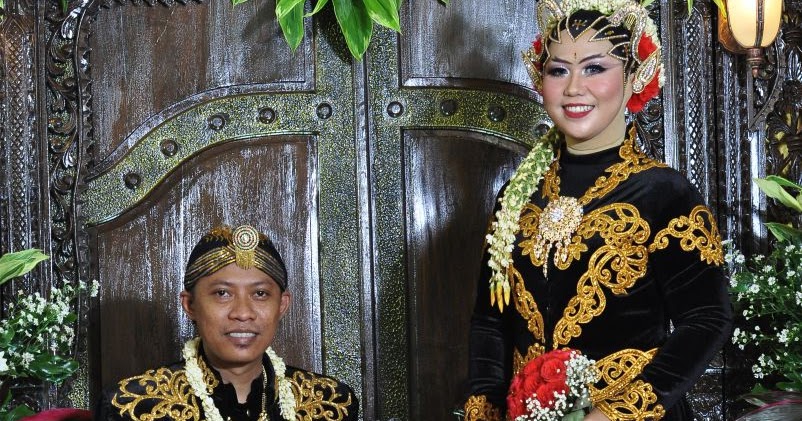 baju pengantin pria adat jawa blangkon