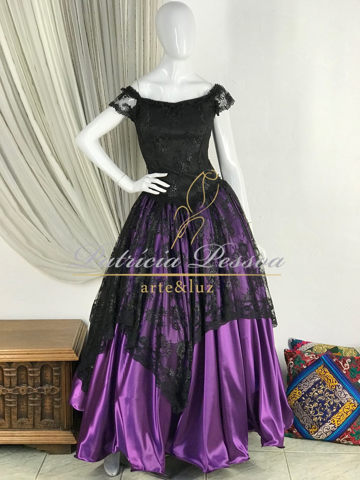 roupa de pomba gira preta e roxa