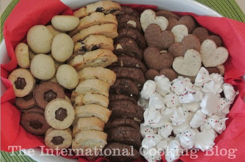 Time for Christmas Cookies! Choose the perfect match for your biscuit gift boxes