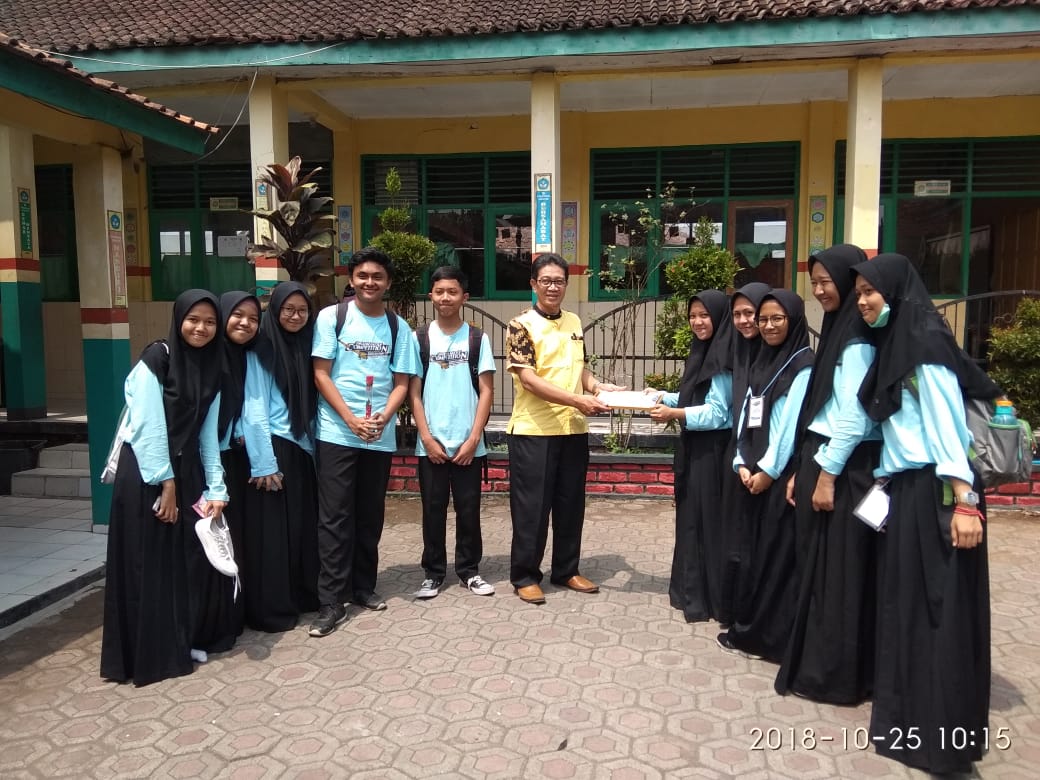 Laporan Jurnalistik Bahasa Sunda