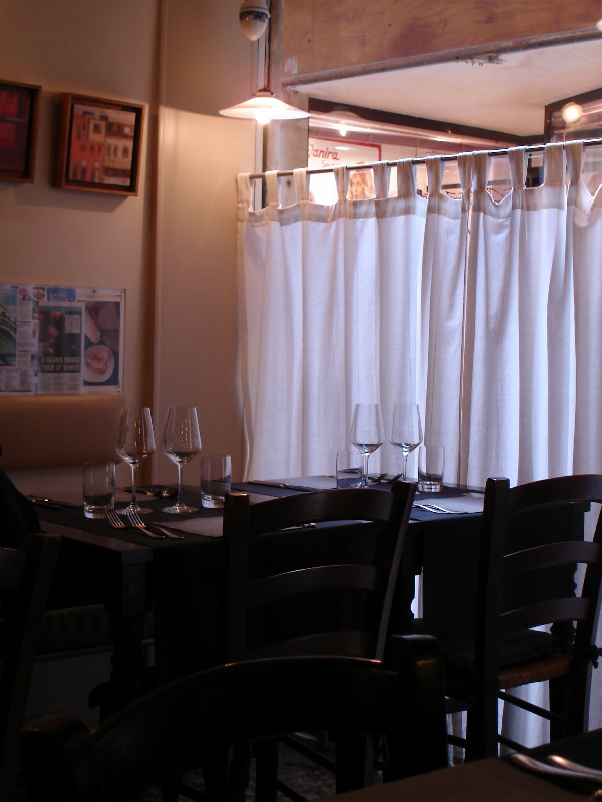 RAPSODI I En Venetiansk Osteria