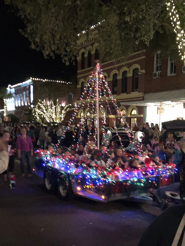 2022 Amelia Ohio Christmas Parade Writer's Wanderings: 2018