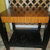 mesa de madera marrón y negro