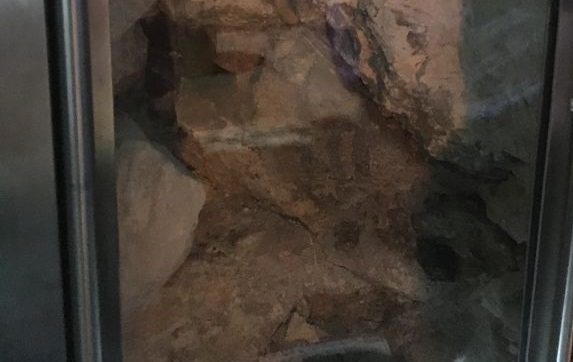 La piedra sobre la que habría reposado el cuerpo de Jesús La piedra sobre la que habría reposado el cuerpo de Jesús