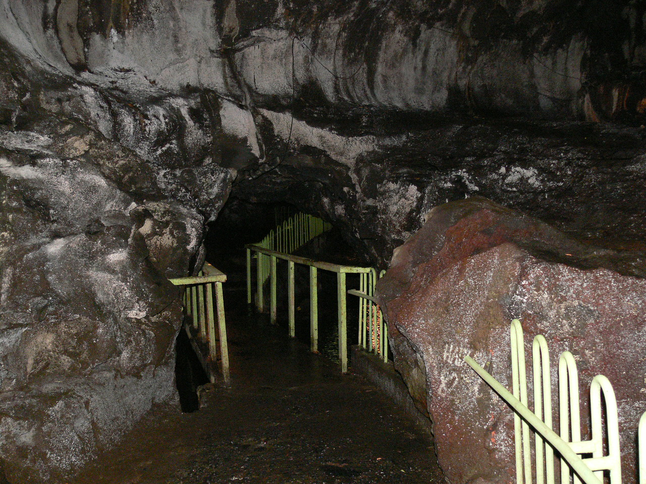 Asyiknya Wisata Purbalingga, Dari Gua Alam Hingga Desa Wisata - Kuliner