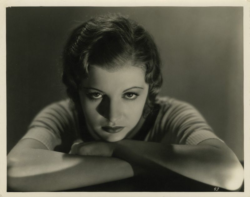 23 Hollywood Beauties That Defined Short Hairstyles From Between