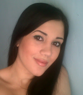 Vikki's World ♥: Kim Kardashians nude lip colour (nude lips people