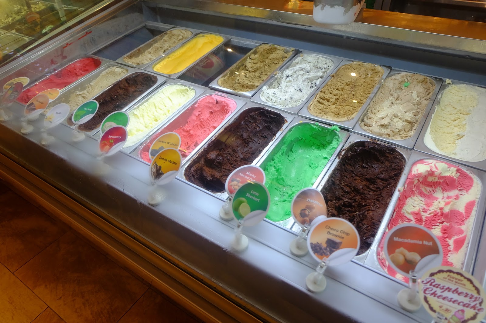 J E N N A ' S Swensens Ice Cream Buffet Review