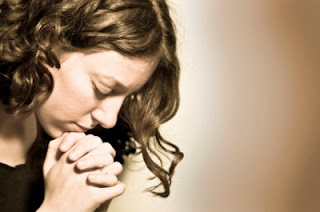 “Mulher virtuosa quem a achará? “Mulher virtuosa quem a achará?
