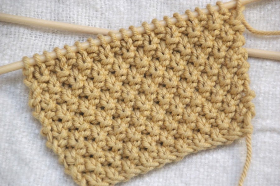 Punto de arroz doble