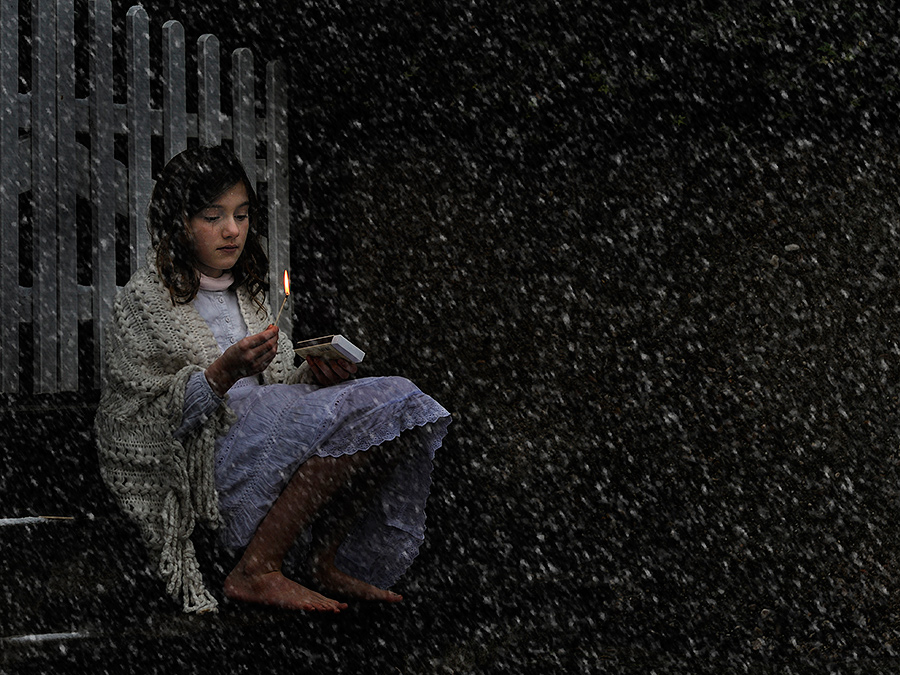 Little story. Debbie lavreys. Indian person. The little match-seller. The matching girl.