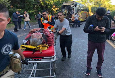 Participa Tufesa en otro ‘camionazo’; hay al menos 25 heridos