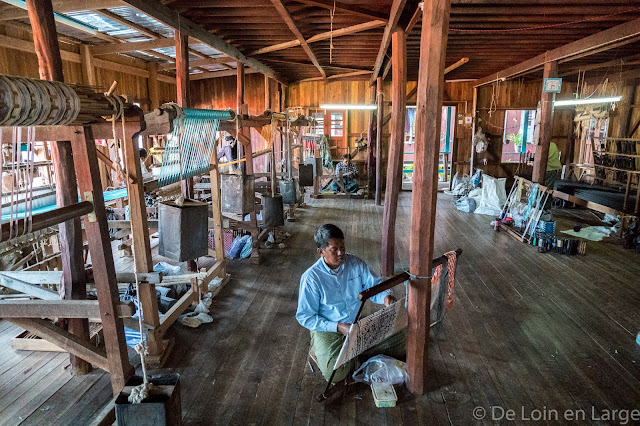 Atelier de tissage - Inn Paw Khone -Lac Inle - Birmanie Myanmar