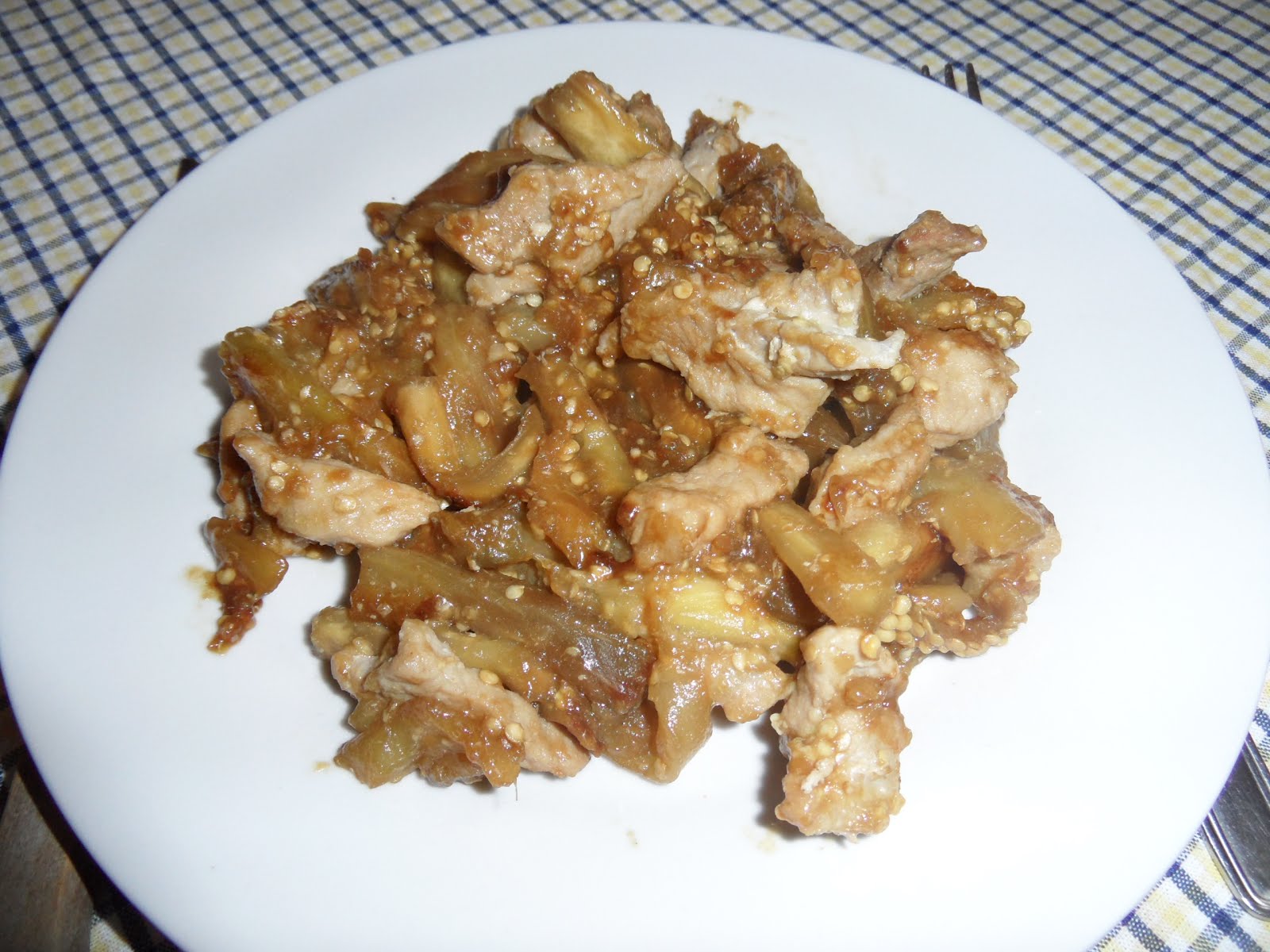 missaboresyaromas Cerdo con Berenjenas