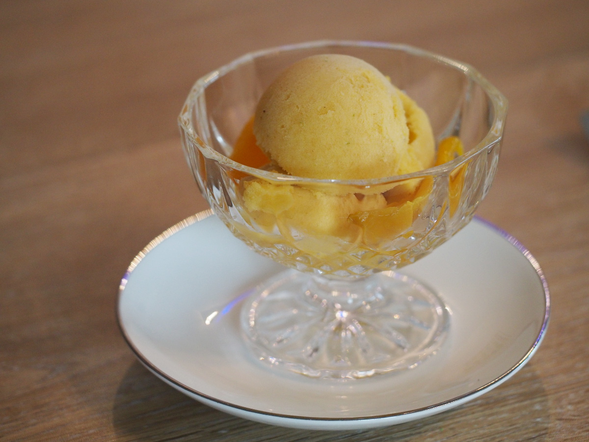 Bunte Küchenabenteuer: Mango-Bananen Eiscreme mit Kokossirup (ca. 9 ...