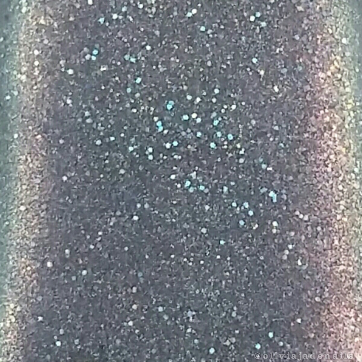 Emily de Molly Shadow On The Moon swatched by Olivia Jade Nails