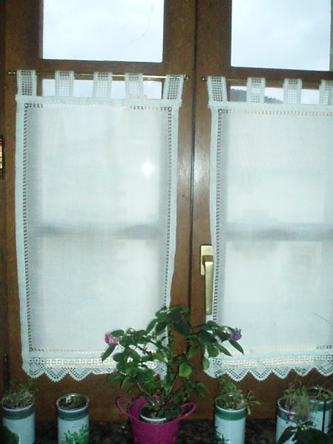 Renovando: Visillos de mi cocina