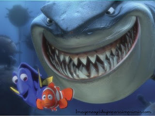 Nemo con dory huyendo de bruce el tiburon Dibujos de nemo para imprimir