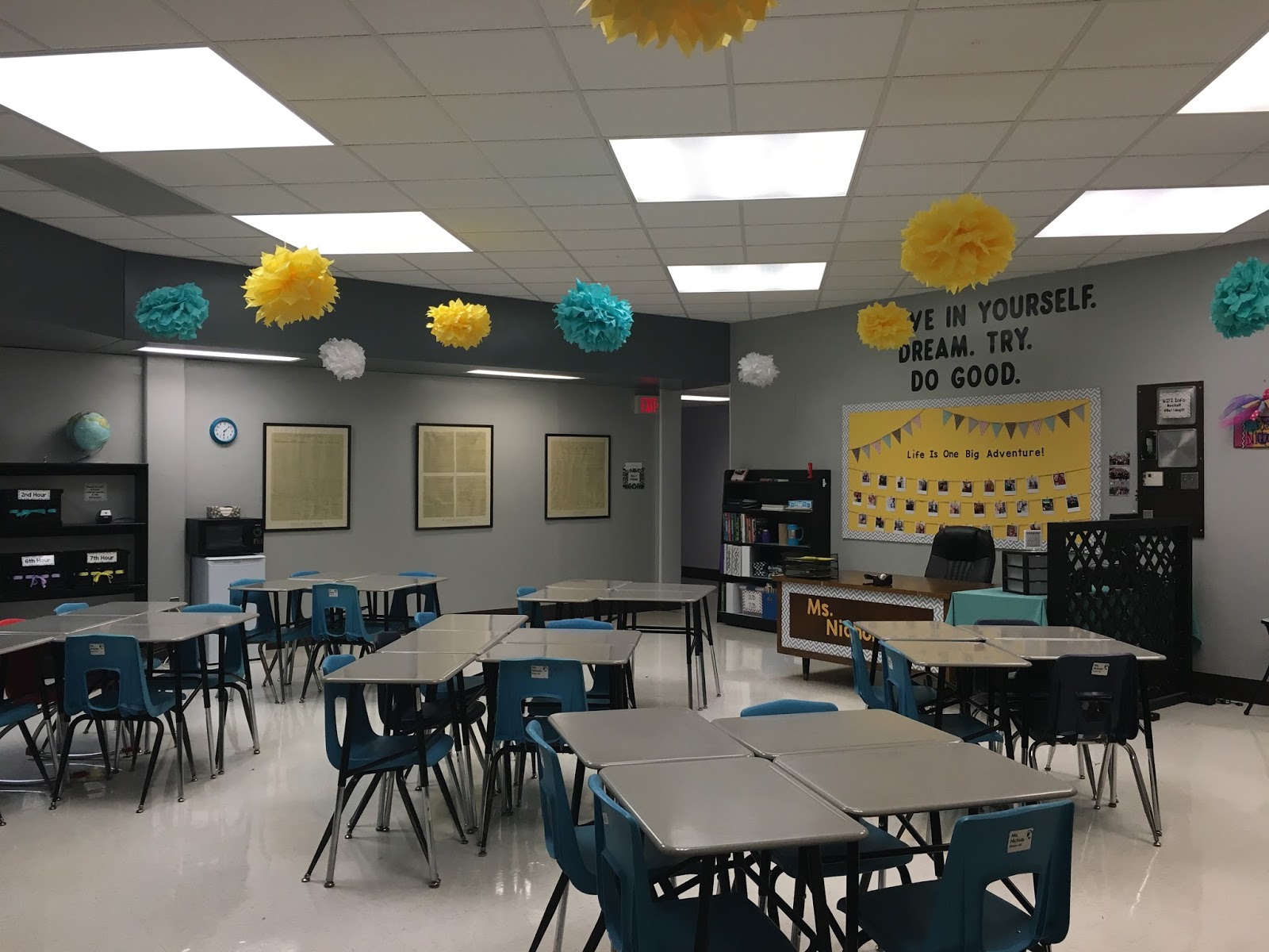 The Classroom Crafter: Adventure Themed Classroom!