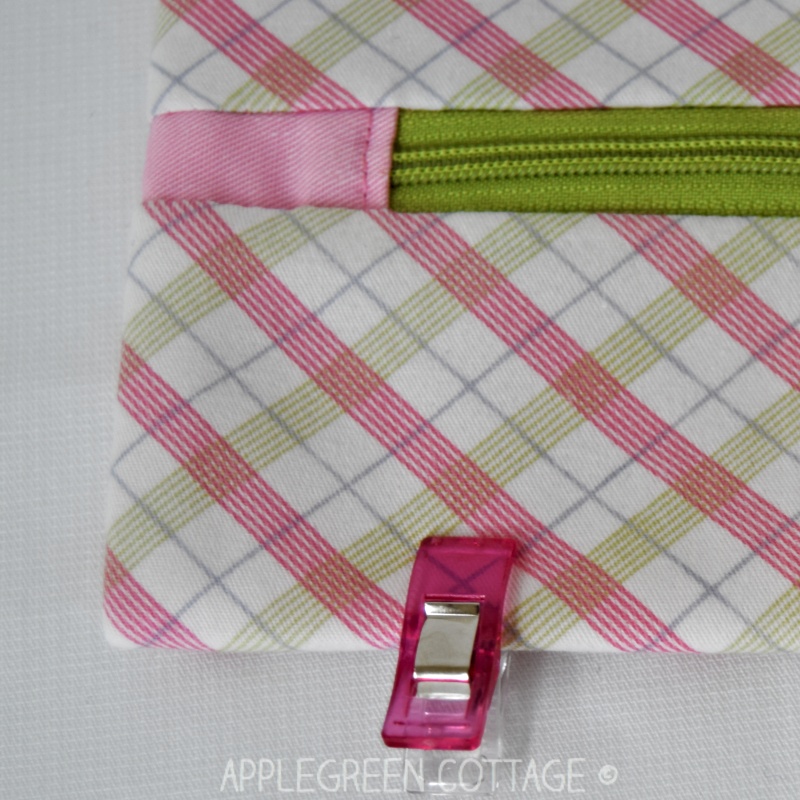 How To Sew A Zipper Tab To Reduce Bulk AppleGreen Cottage