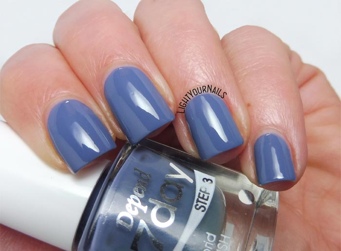 Smalto blu grigio Depend 7 Day n. 7048 In Harmony blue grey nail polish