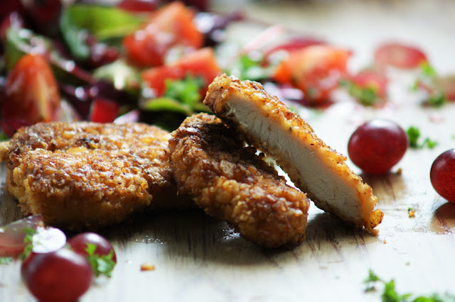 Hähnchen Nuggets mit Parmesan Tortilla Panade