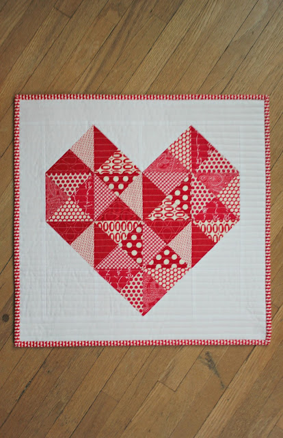 "True Love" is a Free Modern Mini Christmas Quilt Pattern Designed by Megan Pitz from Canoe Ridge Creations!